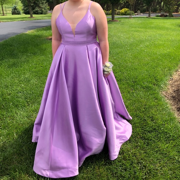 Prom Dress - Picture 1 of 2